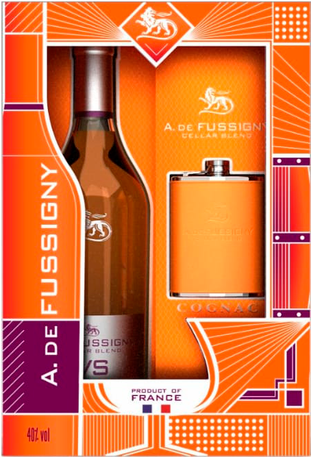 А. Де Фуссиньи Селлар Бленд Коньяк VS в подарочной упаковке с флягой 0.7 л